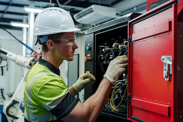 24/7 Emergency Electrical Repair experts in La Verne, CA